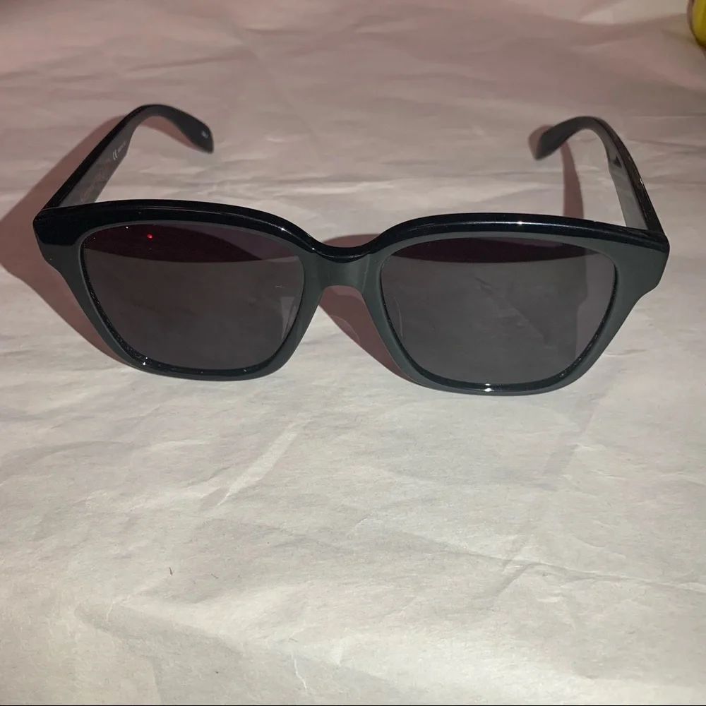 Alexander McQueen sunglasses